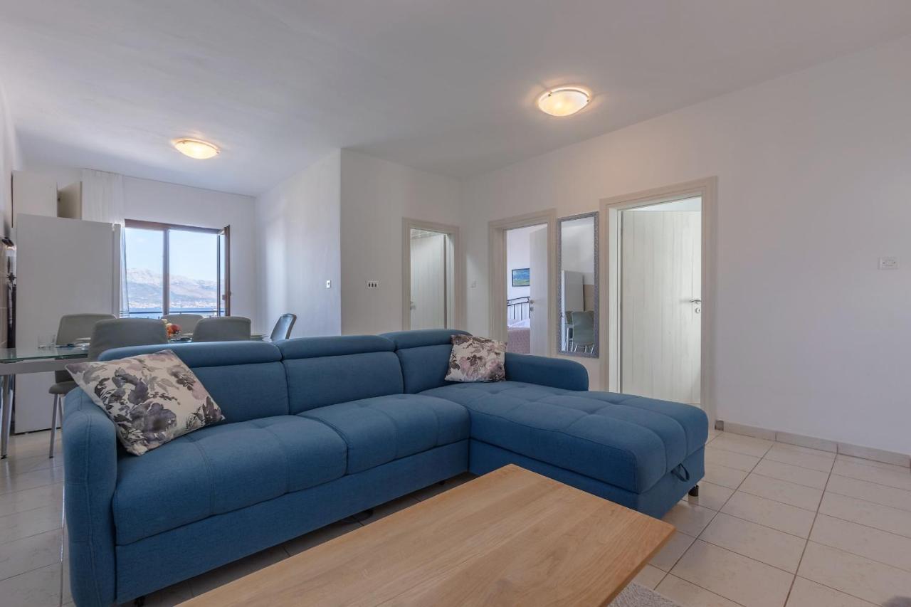 Holiday Home Insulam Mare Trogir Exteriér fotografie