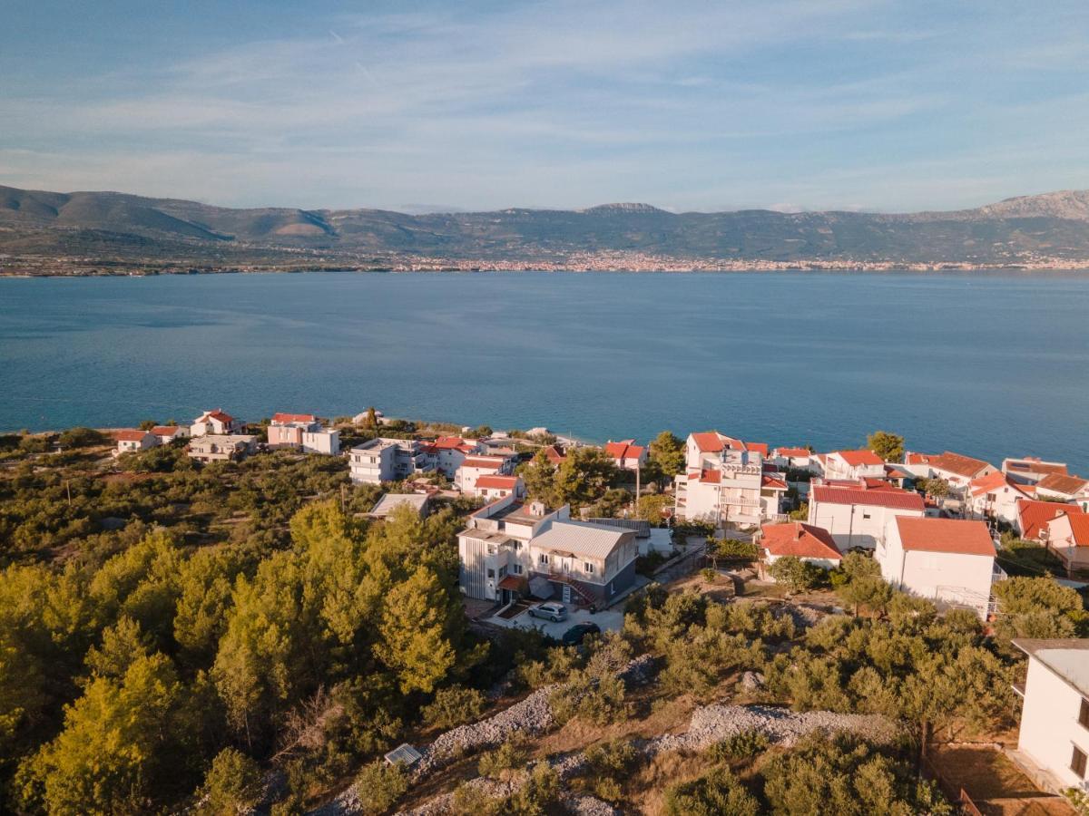 Holiday Home Insulam Mare Trogir Exteriér fotografie