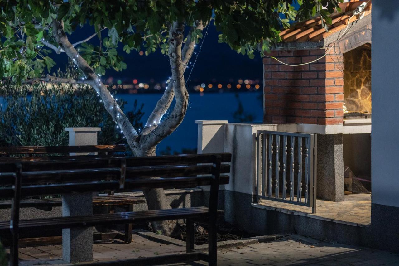 Holiday Home Insulam Mare Trogir Exteriér fotografie